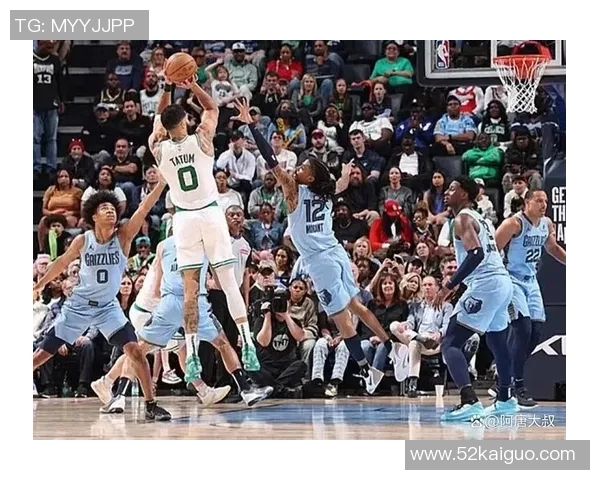 湖人队与灰熊队激战正酣2021年1月6日精彩回顾与分析